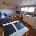 En Bloque Vivienda Con Piscina Y Barbacoa A 15 Min De La Playa Apartment *