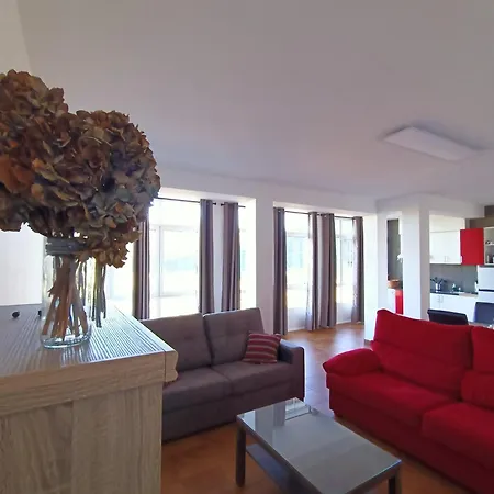 En Bloque Vivienda Con Piscina Y Barbacoa A 15 Min De La Playa
