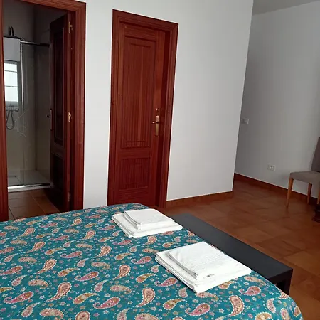 En Bloque Vivienda Con Piscina Y Barbacoa A 15 Min De La Playa Appartamento